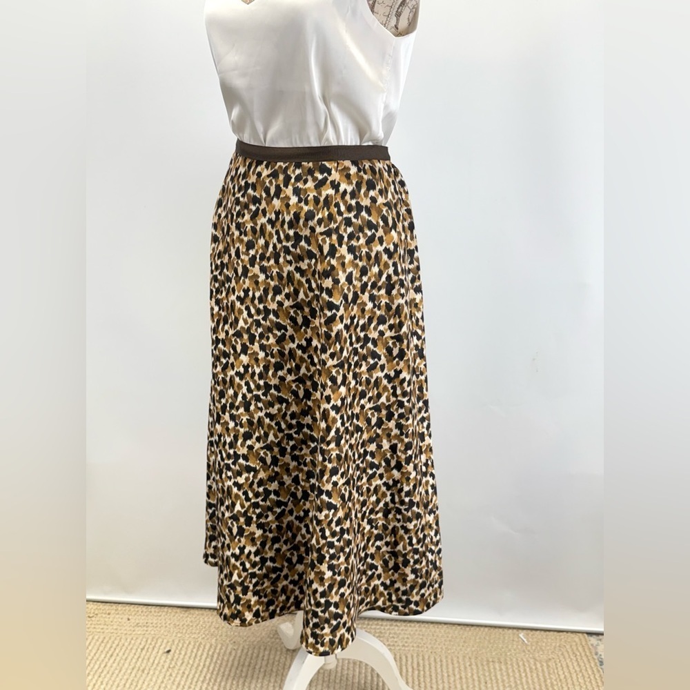 TALBOTS Brown, black & Tan A-Line animal print midi skirt size 16W - Picture 3 of 13
